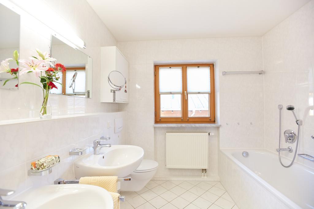 Ferienwohnung Kuehn Oberstdorf Exteriör bild